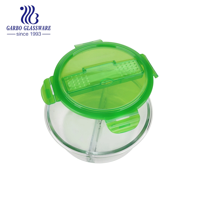 Wholesale Microwave Borosilicate Glass Round Food Storage Container with Colored Lid and Plastic Spoon